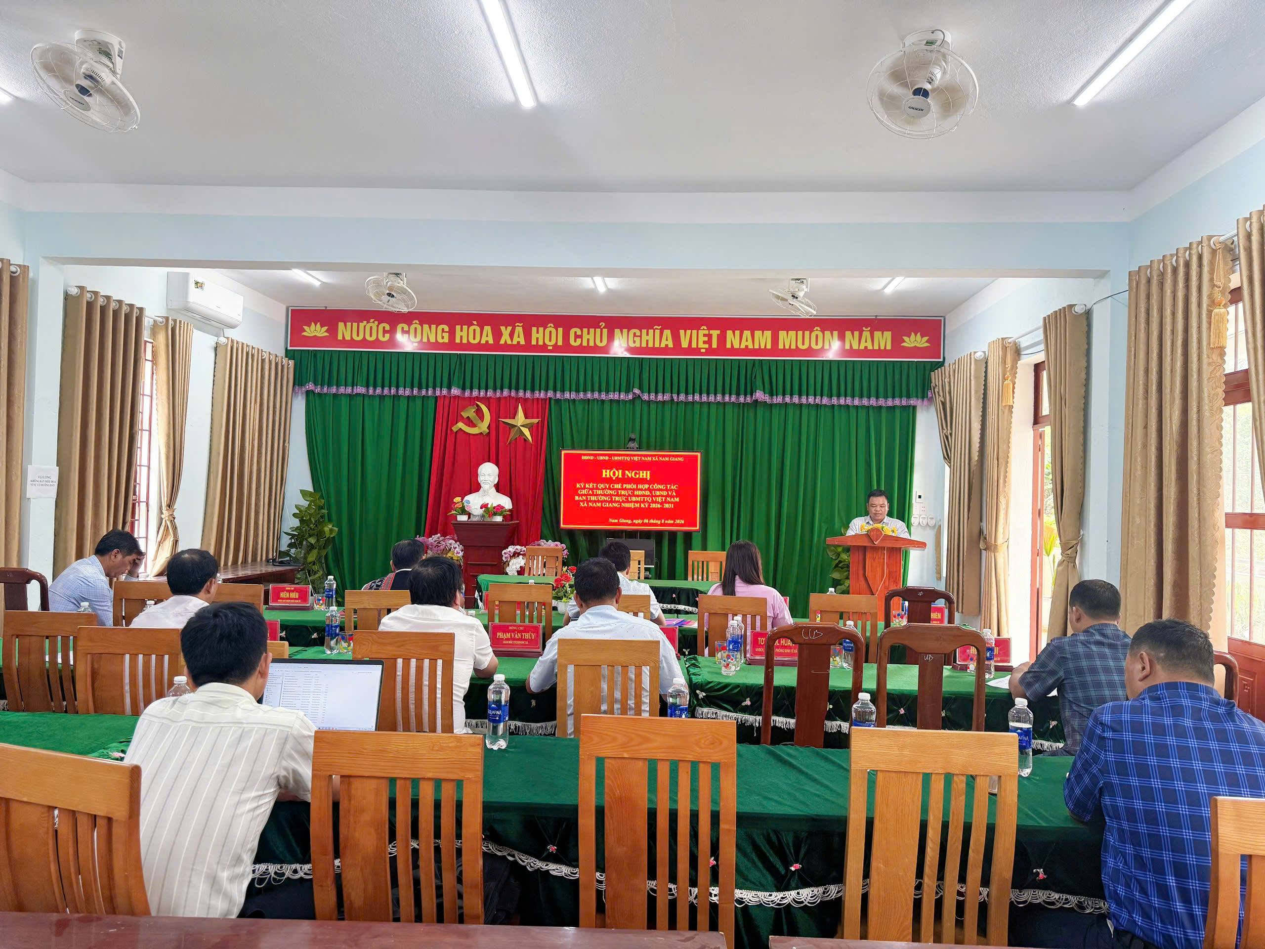 anh tin bai